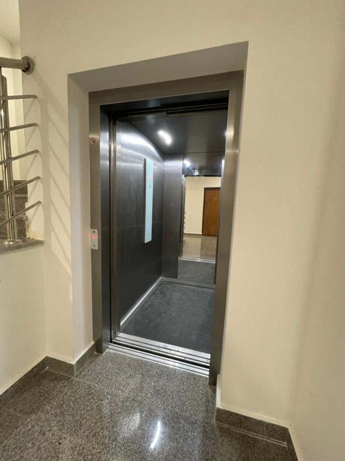 Azure Apartments Budva Exterior photo